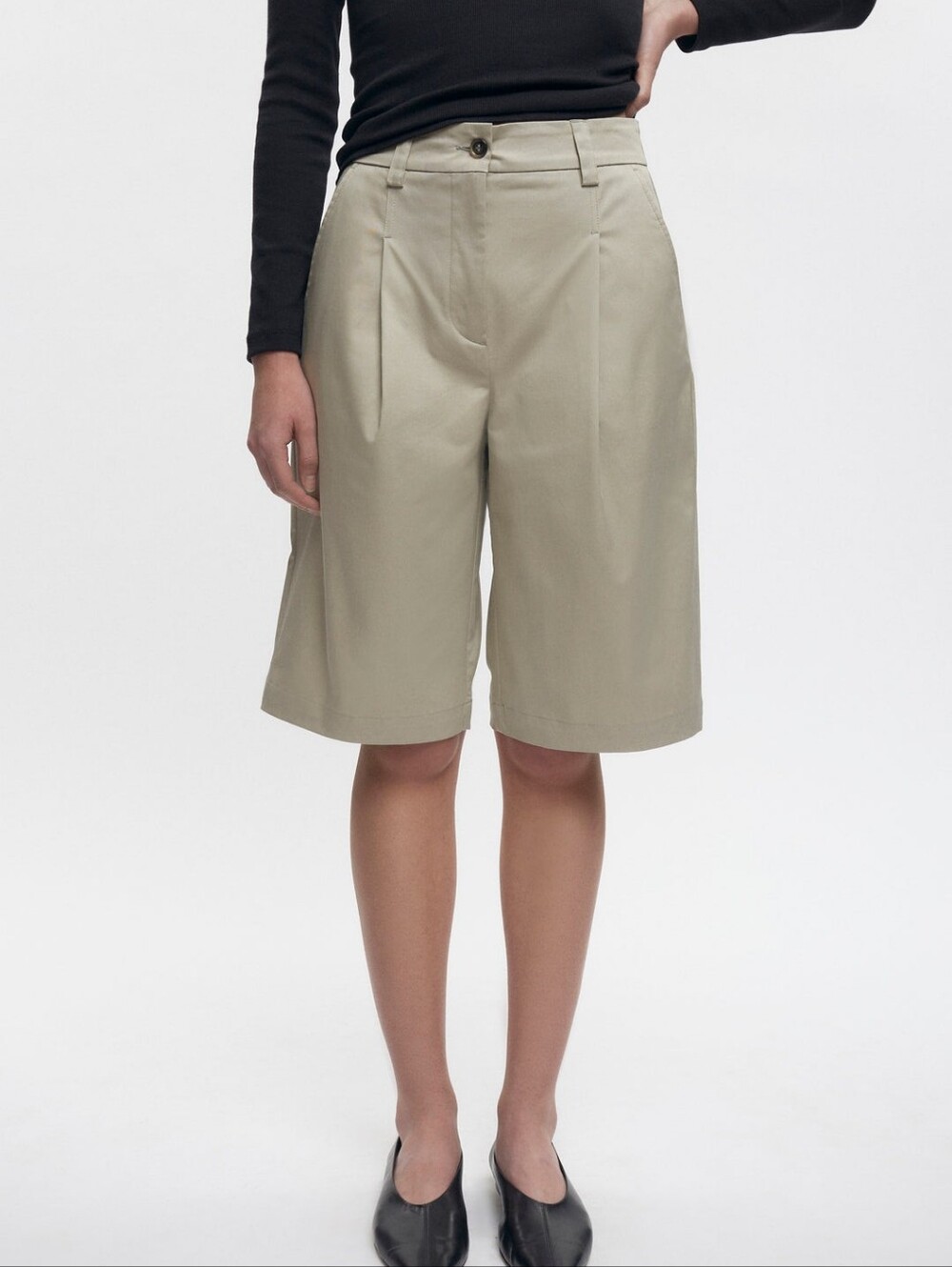 Kotn Women Karnak Beige Bermuda Shorts Size 6 Cotton